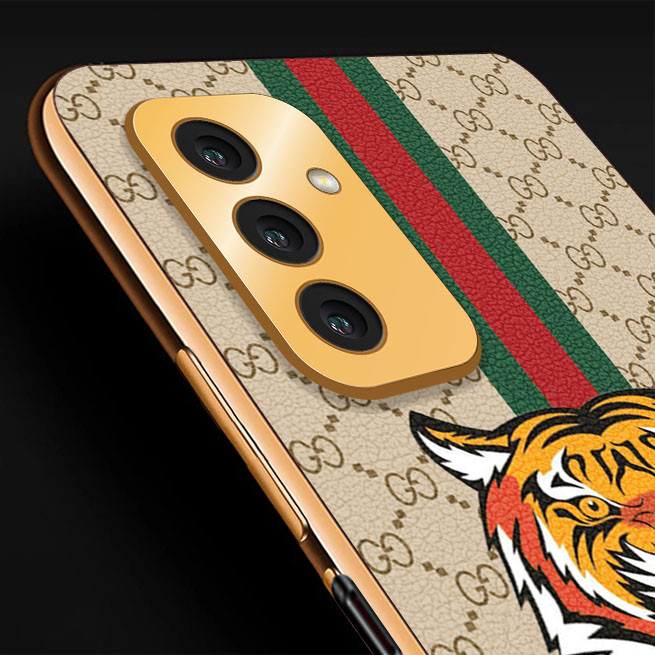 GUCCIスマホケース　iPhone 12pro Gucci iPhone Case Hand Strap for iPhone 12 13 14 Pro Max Plus