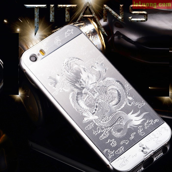 Bao da Vaku Dragon Triều đình in chìm là lựa chọn hoàn hảo để bảo vệ iPhone 6/6S của bạn. Hãy chiêm ngưỡng từng chi tiết tinh tế của sản phẩm này trên hình ảnh liên quan.